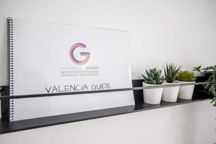 cool lofs center valencia Hotel Buitenkant foto